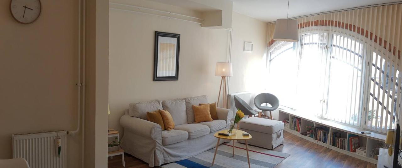 Fonix Family Apartment A Step From Szechenyi Square ペーチ エクステリア 写真